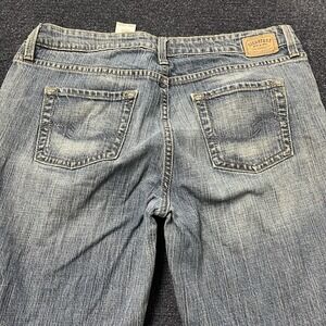 Signature Levi Strauss Jeans Womens 12 Medium Blue Low Rise Bootcut Denim